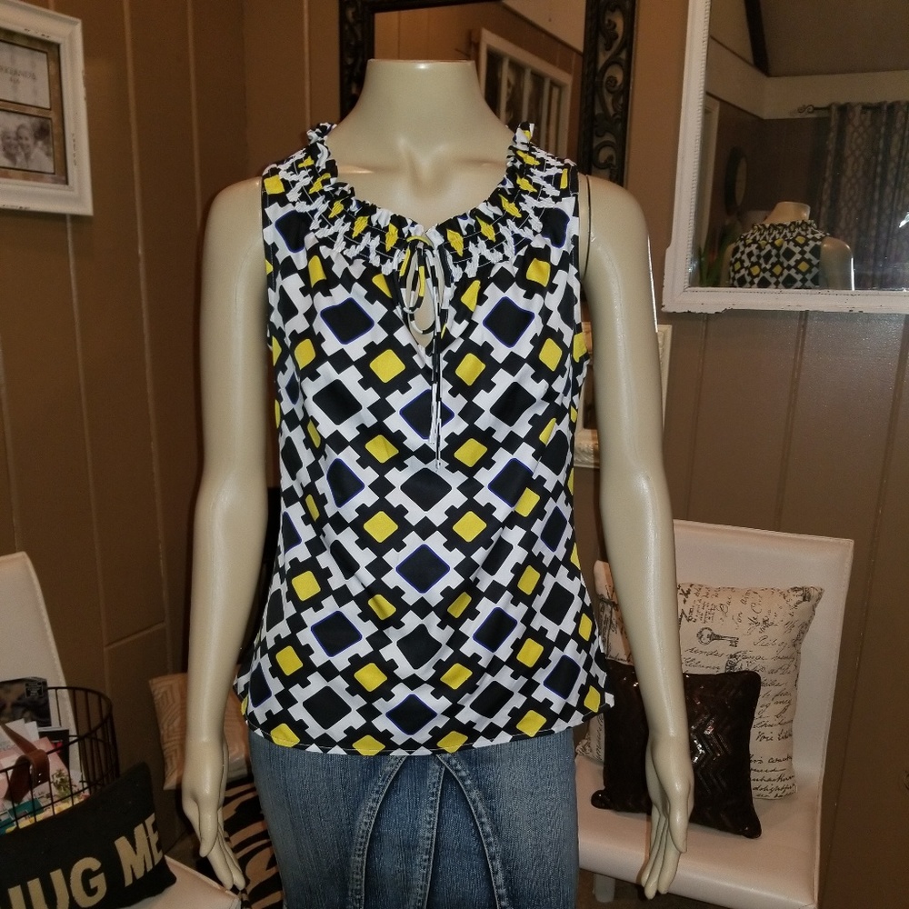 BANANA REPUBLIC  - geometric sleeveless top